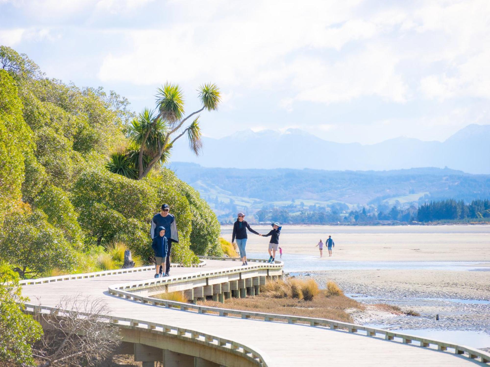 Tahuna Beach Holiday Park Nelson Exterior foto