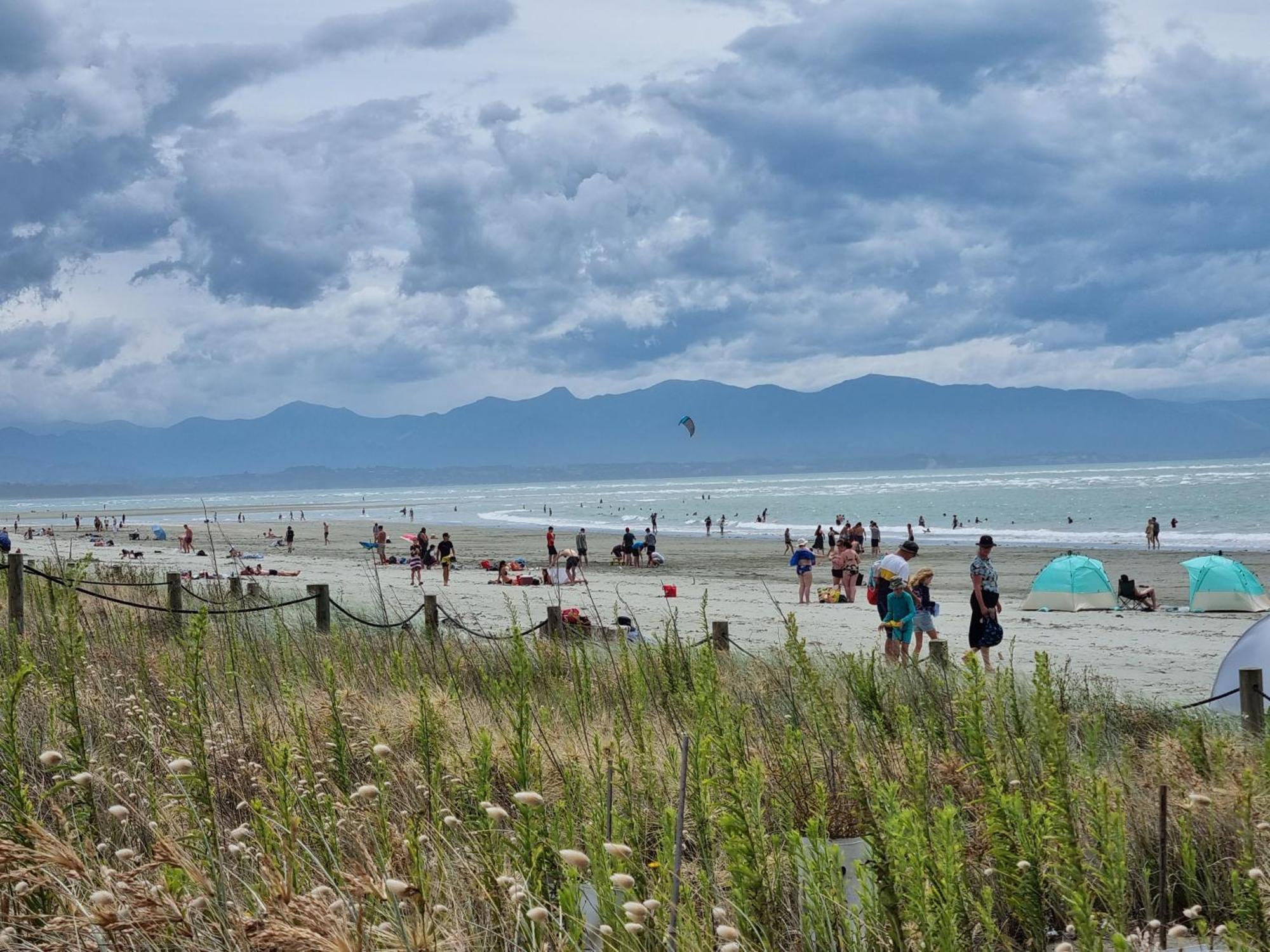 Tahuna Beach Holiday Park Nelson Exterior foto